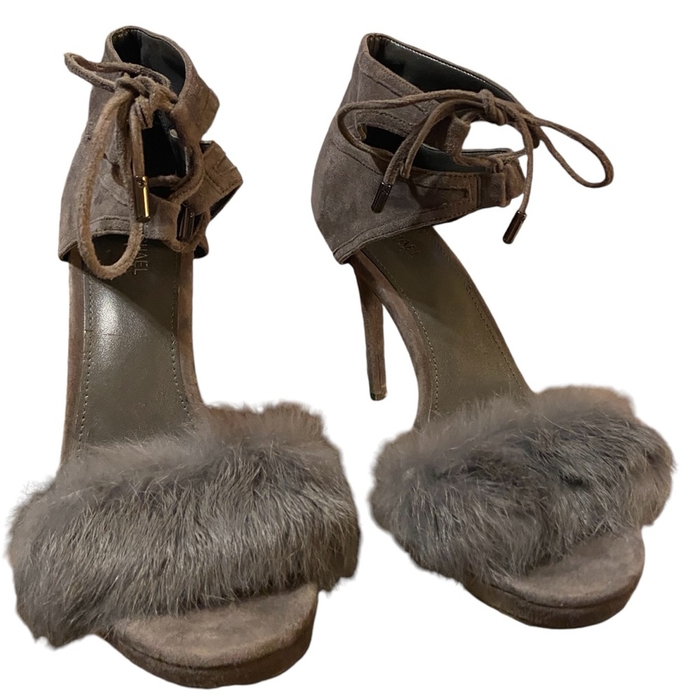 BRAND NEW MICHAEL MICHAEL KORS REMI RABBIT FUR LINES GRAY SUEDE HEELS SI… - Picture 8 of 9